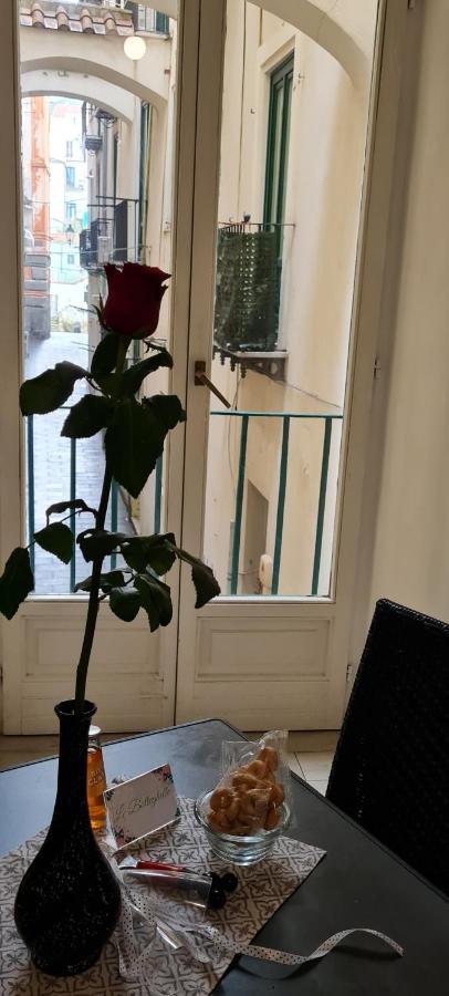 Le Ginestre In Centro Bed & Breakfast Salerno Exterior photo