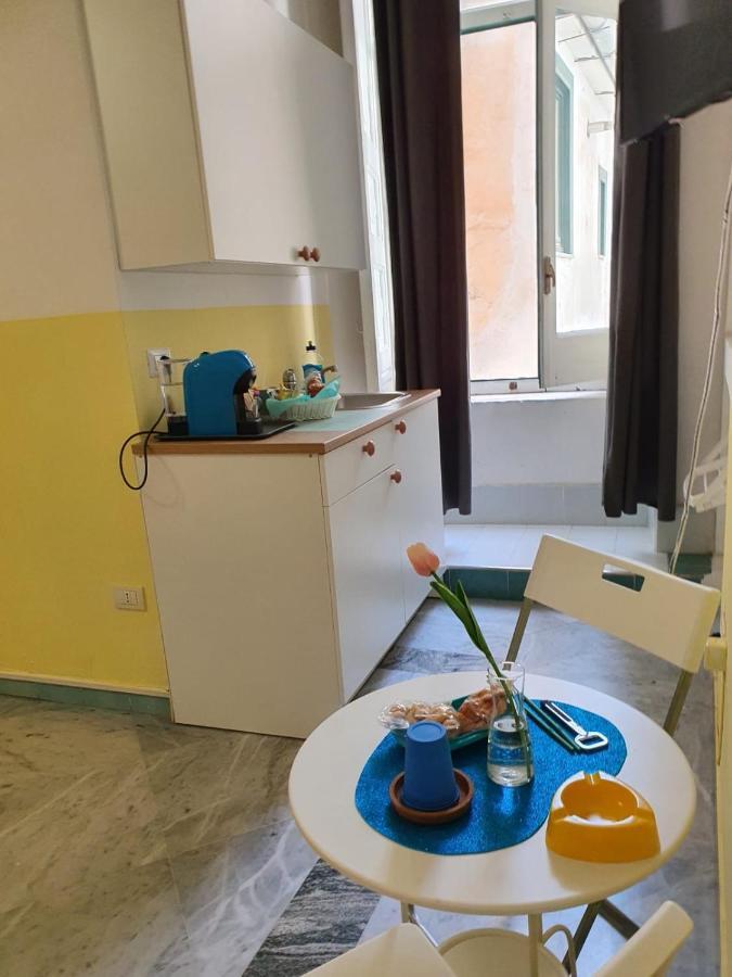 Le Ginestre In Centro Bed & Breakfast Salerno Exterior photo