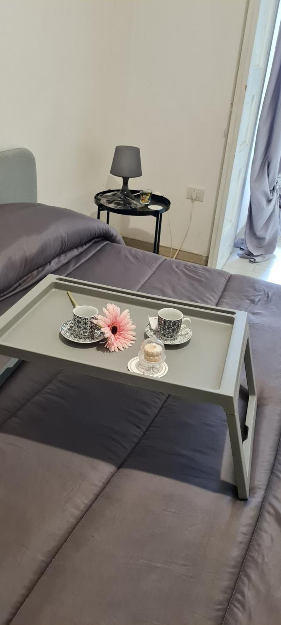 Le Ginestre In Centro Bed & Breakfast Salerno Room photo