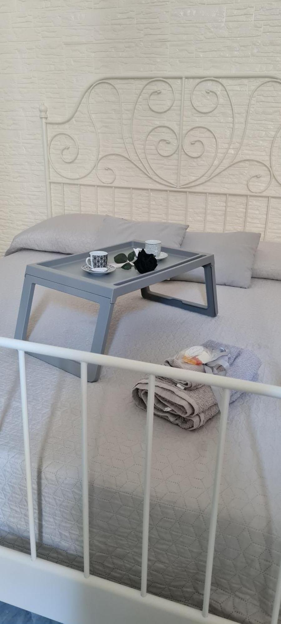 Le Ginestre In Centro Bed & Breakfast Salerno Room photo