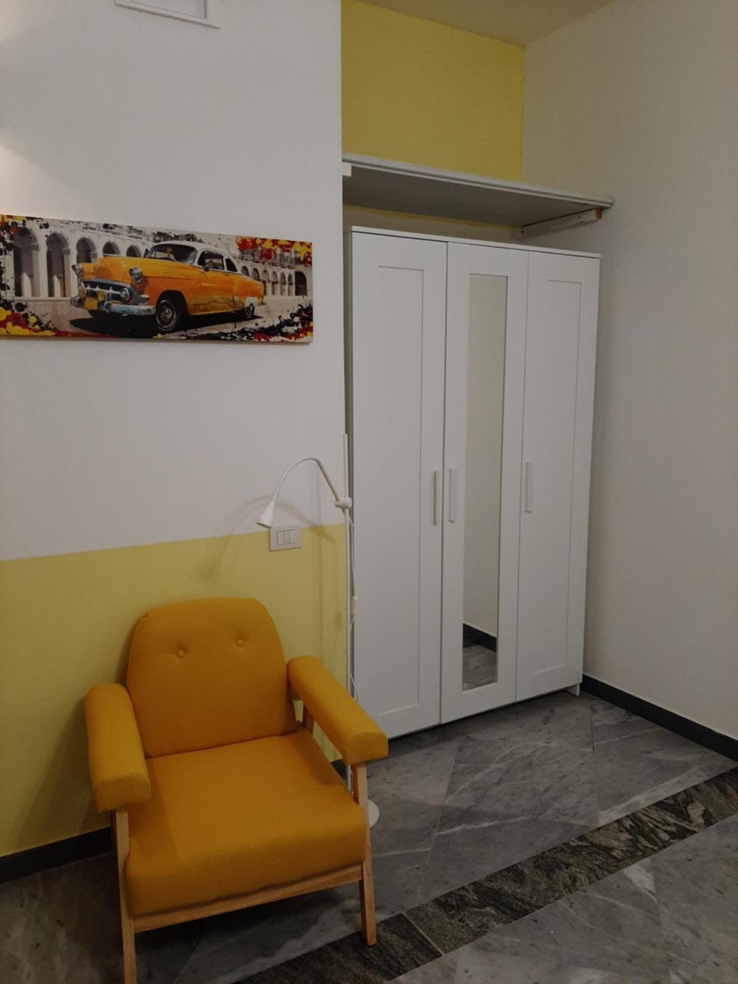 Le Ginestre In Centro Bed & Breakfast Salerno Room photo